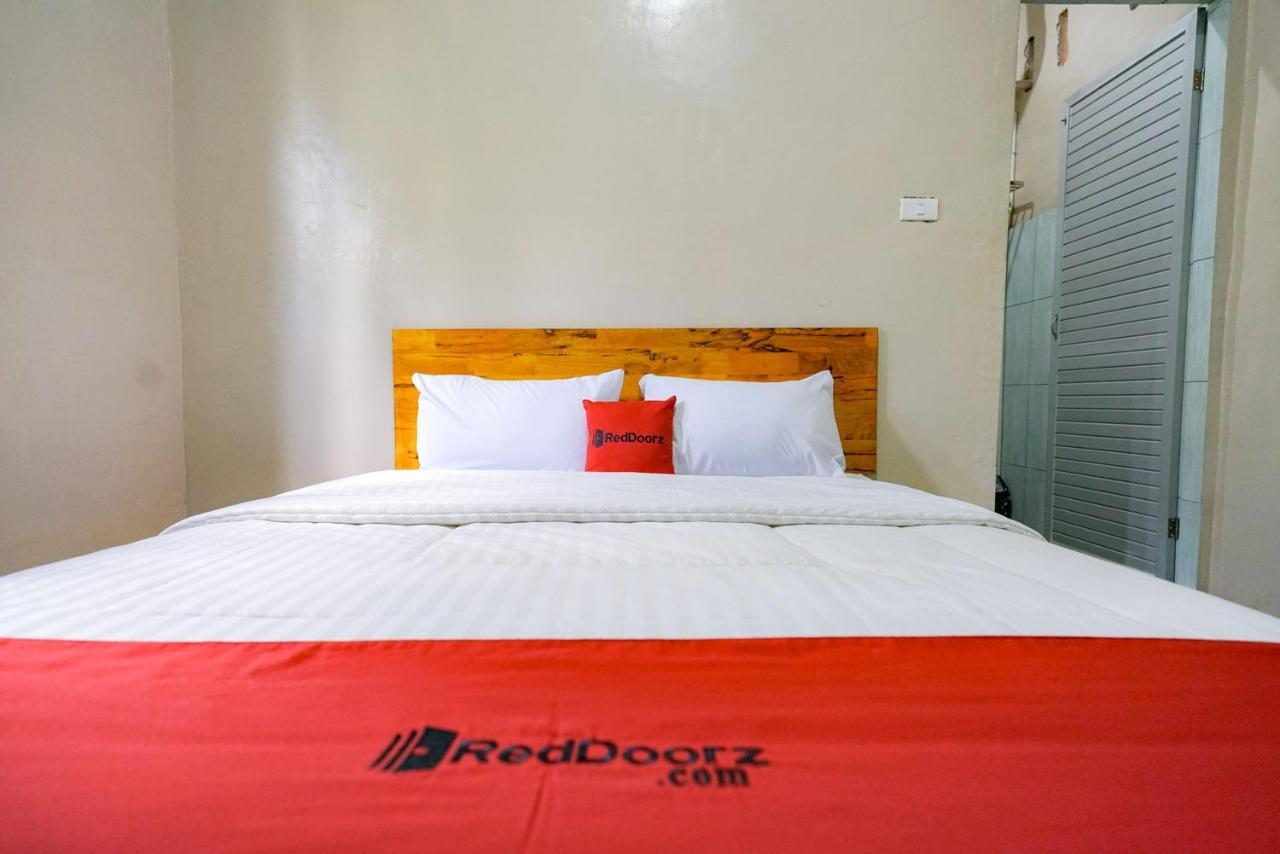 Reddoorz Syariah Near Bukit Teletubbies Padangsidempuan Hotel Buitenkant foto