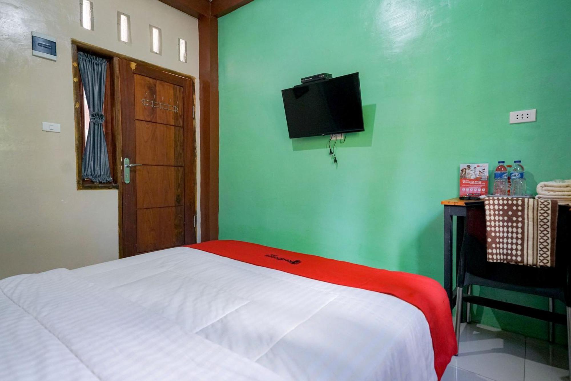 Reddoorz Syariah Near Bukit Teletubbies Padangsidempuan Hotel Buitenkant foto