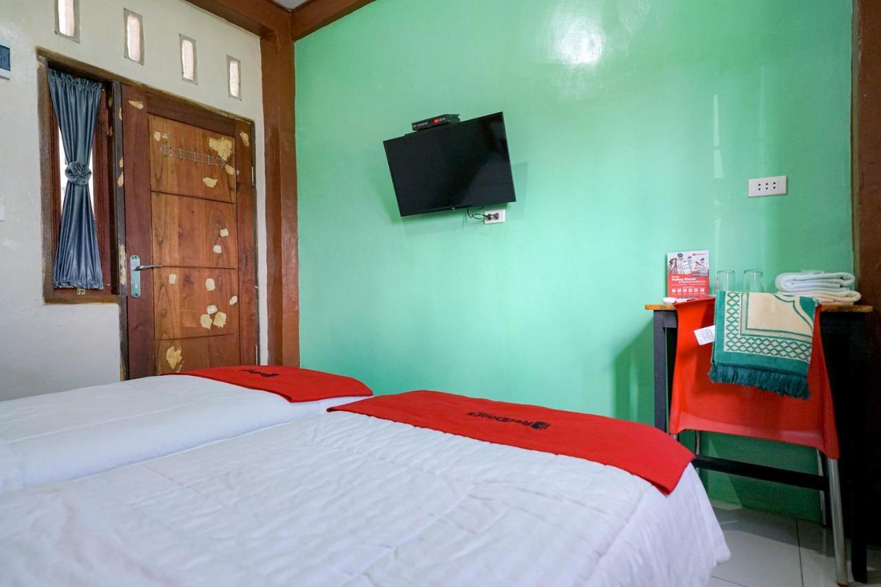 Reddoorz Syariah Near Bukit Teletubbies Padangsidempuan Hotel Buitenkant foto